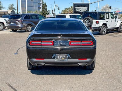 2021 Dodge Challenger SXT