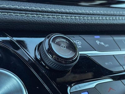 2025 Chrysler Pacifica Hybrid Premium S Appearance Pkg