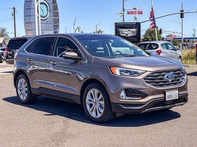2019 Ford Edge Titanium