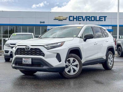 2023 Toyota RAV4 LE