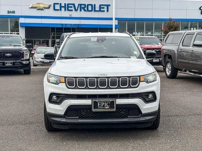 2022 Jeep Compass Latitude FWD