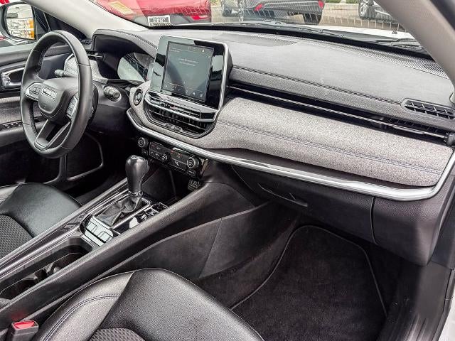 2022 Jeep Compass Latitude FWD