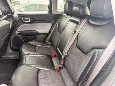 2022 Jeep Compass Latitude FWD