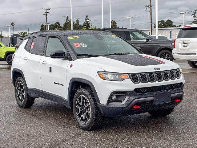 2025 Jeep Compass Trailhawk