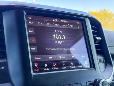 2020 RAM 2500 Laramie Crew Cab 4x4 6'4" Box
