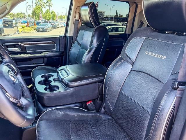 2020 RAM 2500 Laramie Crew Cab 4x4 6'4" Box