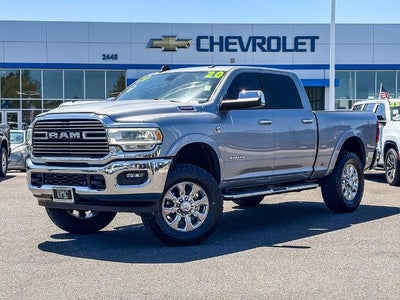 2020 RAM 2500 Laramie Crew Cab 4x4 6'4" Box