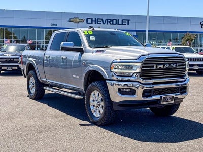 2020 RAM 2500 Laramie Crew Cab 4x4 6'4" Box