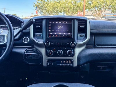 2020 RAM 2500 Laramie Crew Cab 4x4 6'4" Box