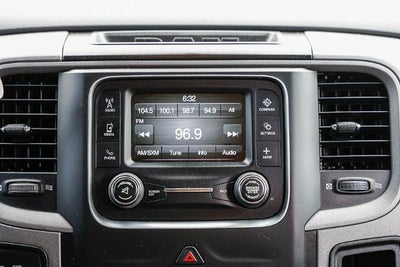 2018 RAM 2500 Tradesman Crew Cab 4x4 8' Box