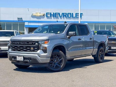 2025 Chevrolet Silverado 1500 Custom