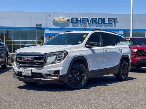2023 GMC Terrain AT4