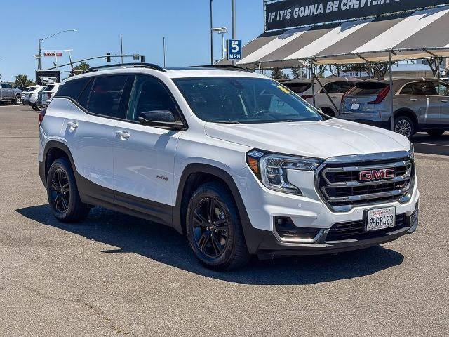 2023 GMC Terrain AT4