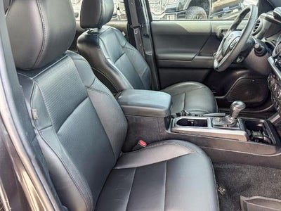 2022 Toyota Tacoma 4WD SR5