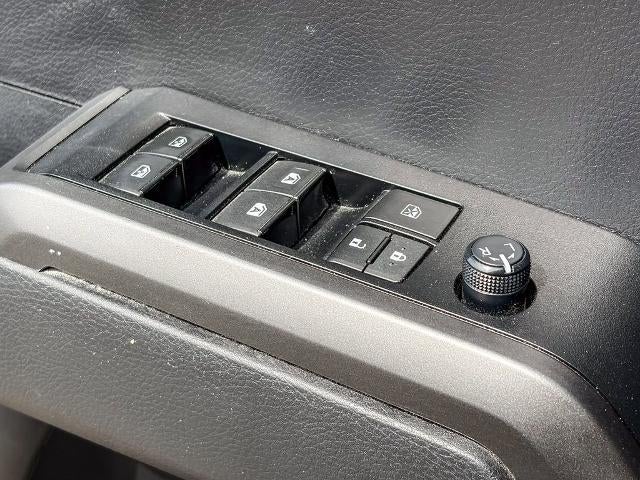 2022 Toyota Tacoma 4WD SR5