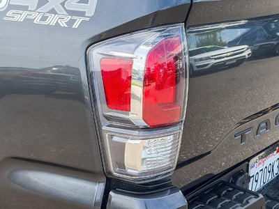 2022 Toyota Tacoma 4WD SR5