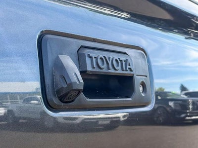 2022 Toyota Tacoma 4WD SR5