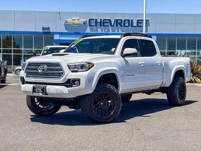 2017 Toyota Tacoma TRD Sport