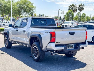 2026 Toyota Tacoma 4WD SR5