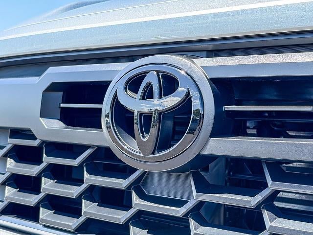 2026 Toyota Tacoma 4WD SR5