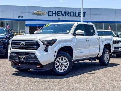 2025 Toyota Tacoma 4WD SR