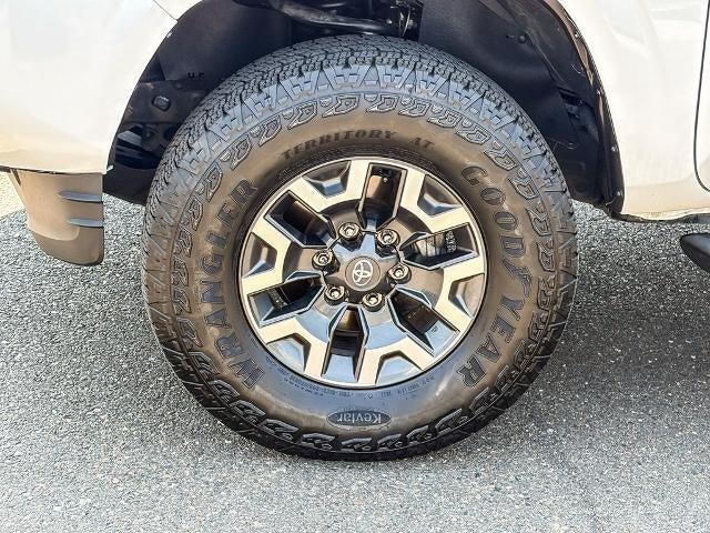 2023 Toyota Tacoma 2WD SR