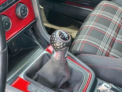 2018 Volkswagen Golf GTI S