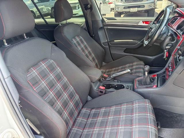 2018 Volkswagen Golf GTI S