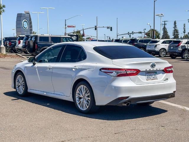 2018 Toyota Camry Hybrid LE