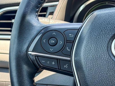 2018 Toyota Camry Hybrid LE