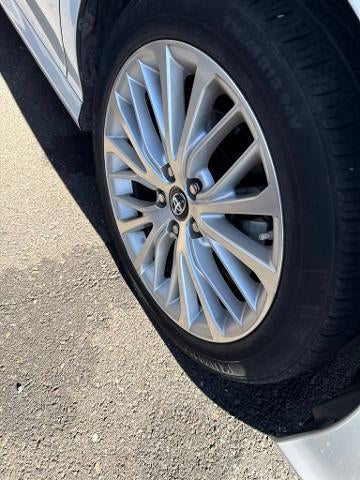 2018 Toyota Camry Hybrid LE
