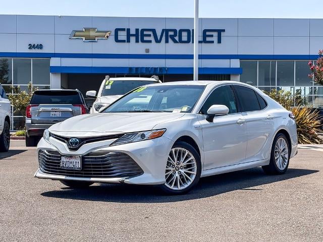2018 Toyota Camry Hybrid LE
