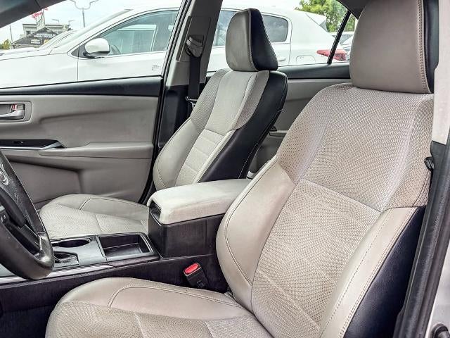 2017 Toyota Camry SE