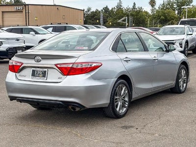 2017 Toyota Camry SE