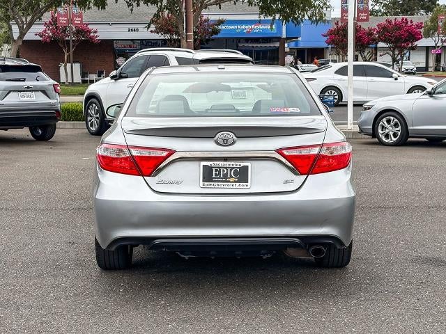 2017 Toyota Camry SE