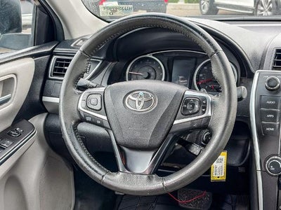 2017 Toyota Camry SE