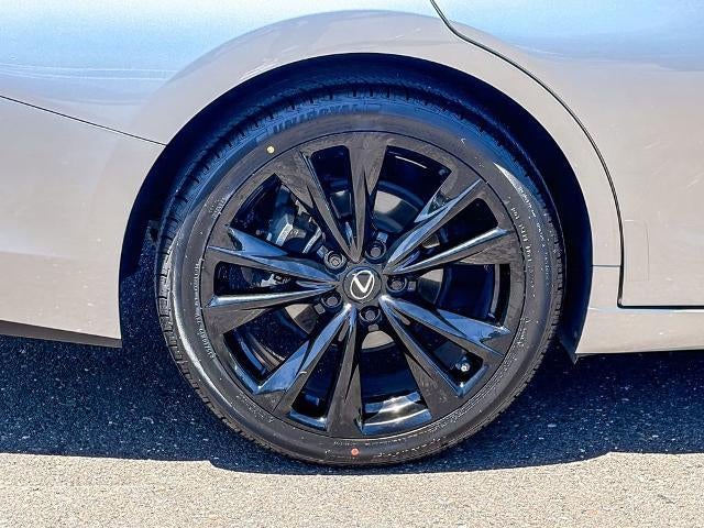 2023 Lexus ES 350 F SPORT Handling
