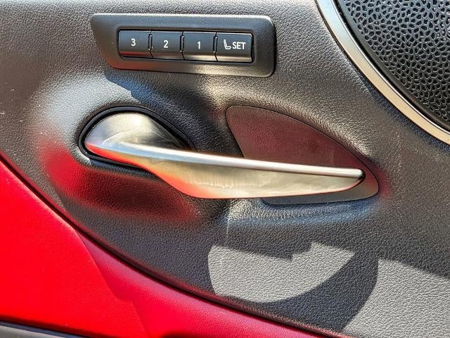 2023 Lexus ES 350 F SPORT Handling