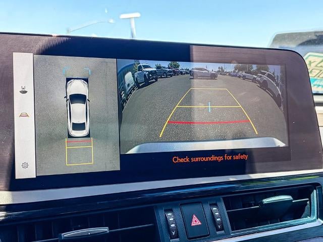 2023 Lexus ES 350 F SPORT Handling