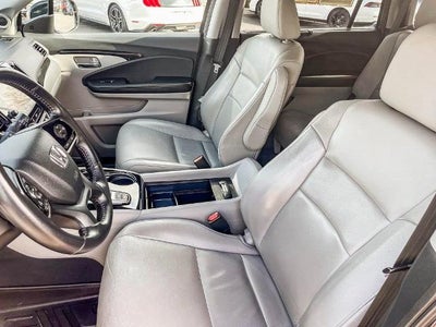 2019 Honda Pilot Touring 8-Passenger