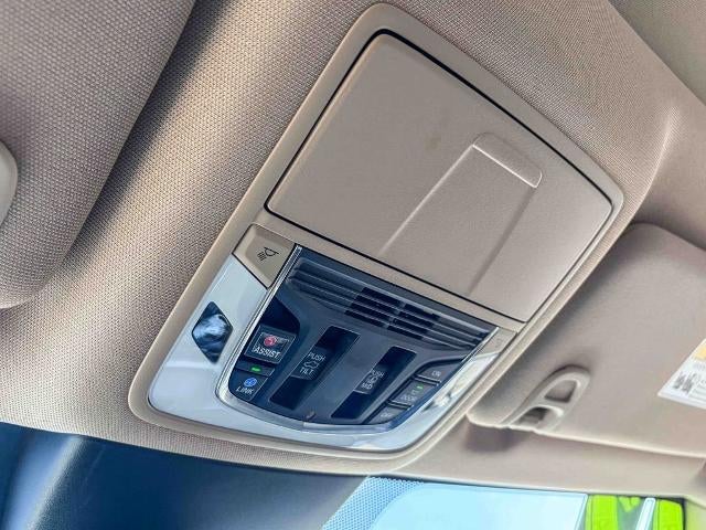 2022 Acura MDX w/Technology Package