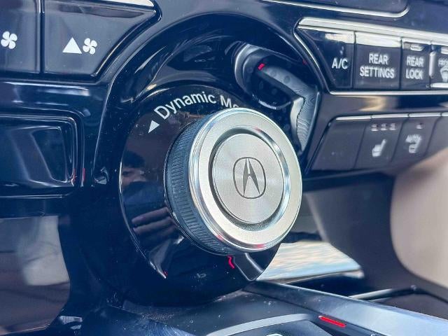 2022 Acura MDX w/Technology Package