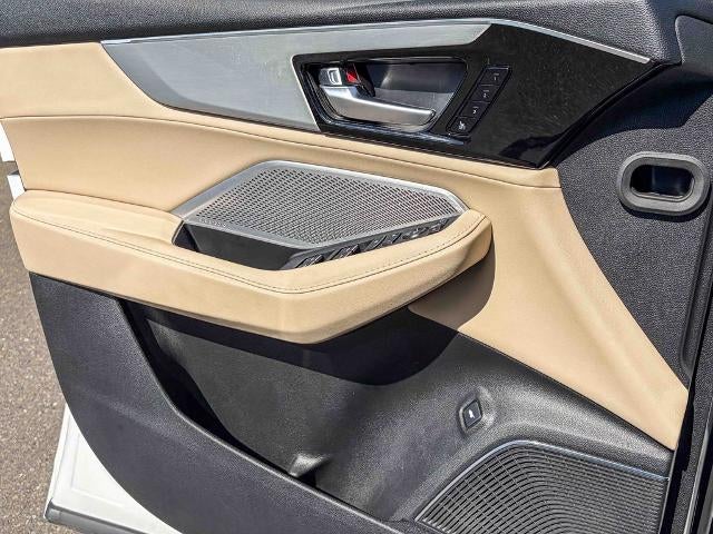 2022 Acura MDX w/Technology Package