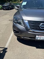 2020 Nissan Pathfinder S