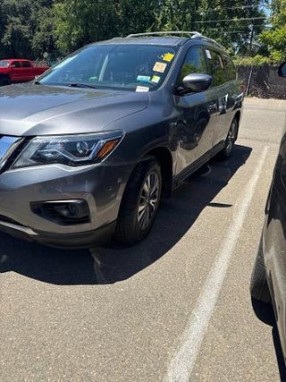 2020 Nissan Pathfinder S