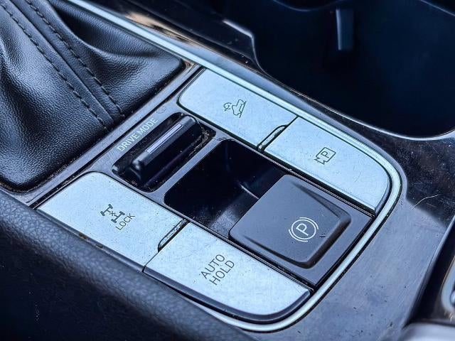 2023 Hyundai Santa Cruz SEL Premium