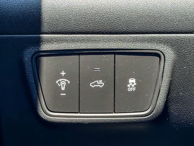 2023 Hyundai Santa Cruz SEL Premium
