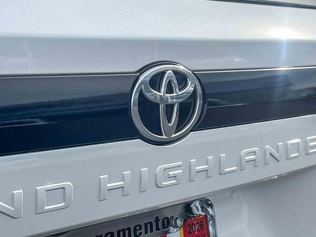 2024 Toyota Grand Highlander Hybrid XLE