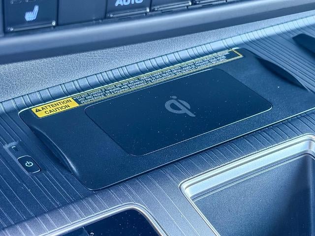 2023 Toyota Sienna Woodland Edition