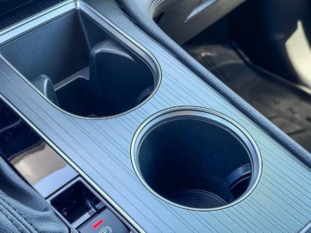 2023 Toyota Sienna Woodland Edition